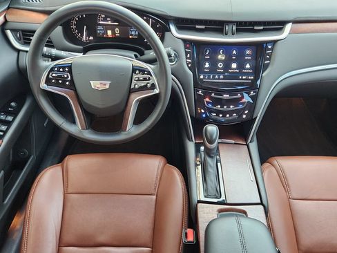Used 2018 Cadillac XTS Luxury w/ Driver Awareness Package AWD/4WD image 27