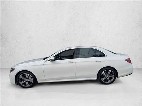 Used 2017 Mercedes-Benz E 300 image 9