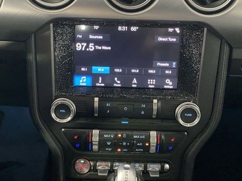 Used 2018 Ford Mustang Premium image 12