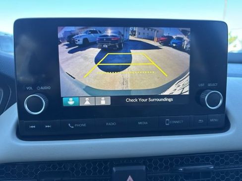 Used 2023 Honda HR-V LX image 19