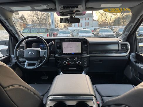 Used 2024 Ford F250 Lariat w/ Lariat Ultimate Package image 23