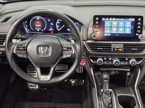 Used 2022 Honda Accord Sport image 25