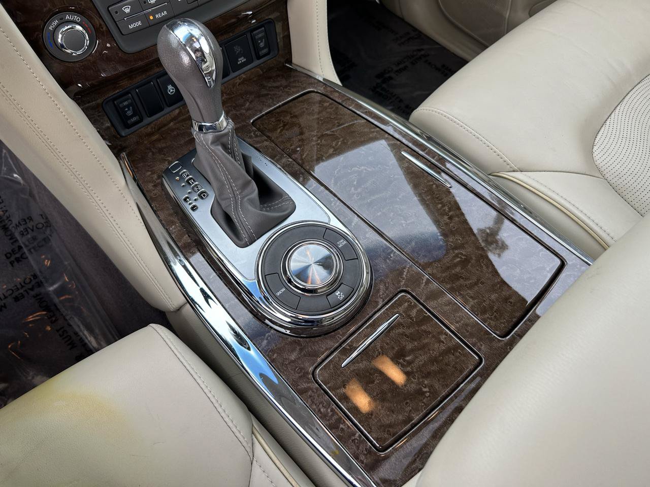Used 2017 INFINITI QX80 2WD image 25