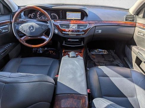 Used 2012 Mercedes-Benz S 550 4MATIC image 19