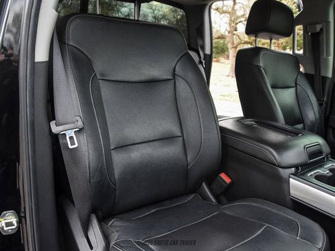 Used 2019 Chevrolet Silverado 2500 LTZ w/ Duramax Plus Package image 34