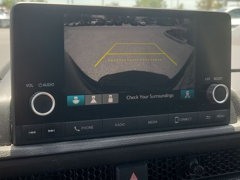 Used 2024 Honda CR-V EX image 27