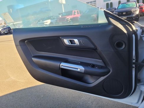 Used 2021 Ford Mustang GT image 15
