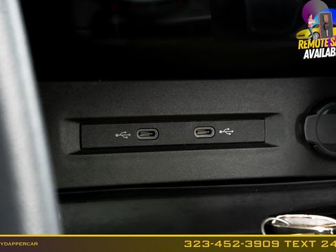 Used 2023 Volkswagen Taos SE w/ Panoramic Sunroof Package FWD image 27