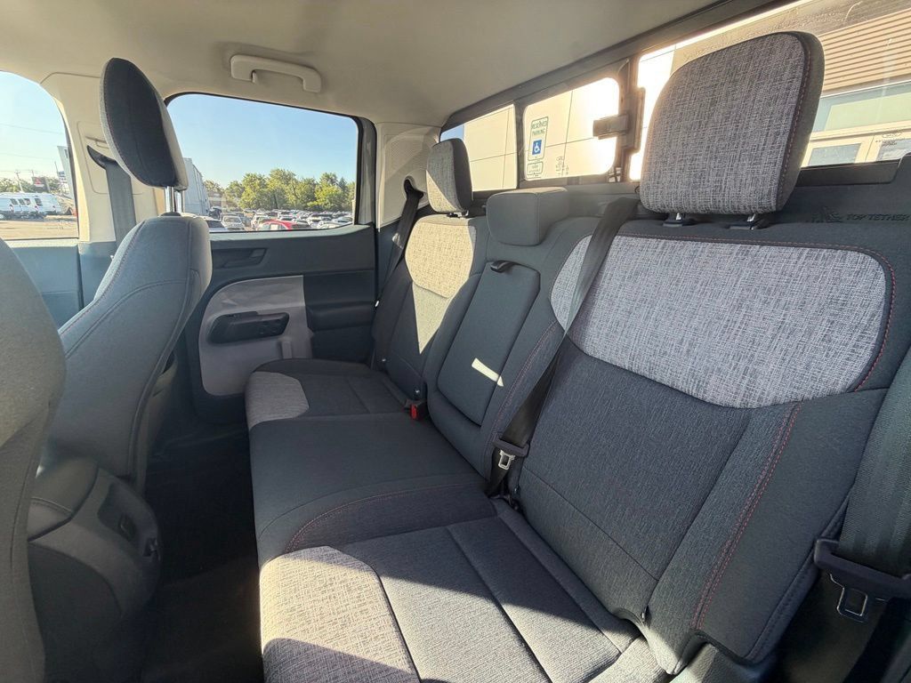 Used 2023 Ford Maverick XLT FWD image 13