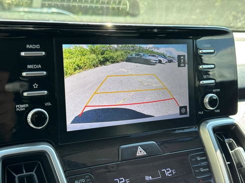 Used 2021 Kia Sorento S image 27