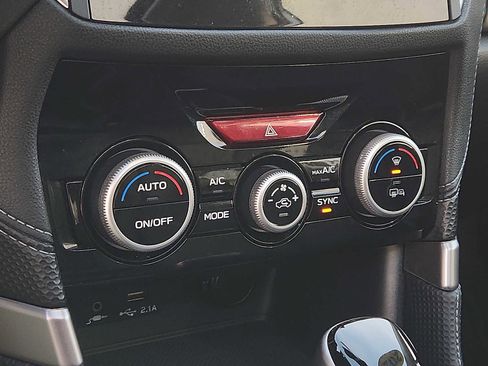 Used 2023 Subaru Forester Limited image 16