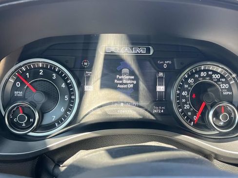 Used 2019 RAM 1500 Laramie w/ Sport Appearance Package AWD/4WD image 45