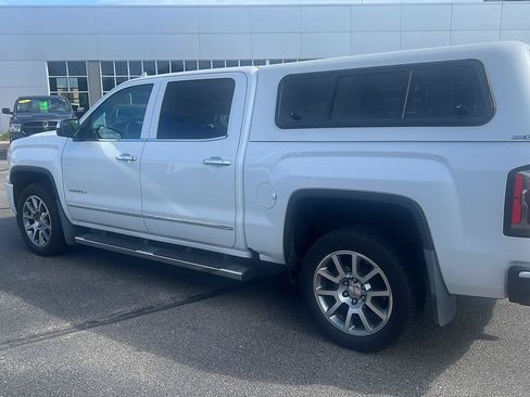 Used 2017 GMC Sierra 1500 Denali AWD/4WD image 11