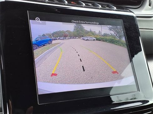 Used 2024 Jeep Grand Cherokee L Laredo image 20