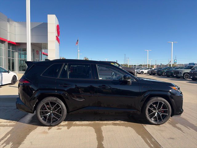 Used 2026 Toyota RAV4 AWD Plug-in Hybrid image 8