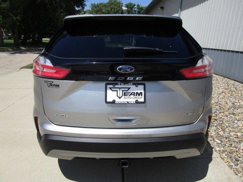 Used 2023 Ford Edge SEL w/ Convenience Package AWD/4WD image 6