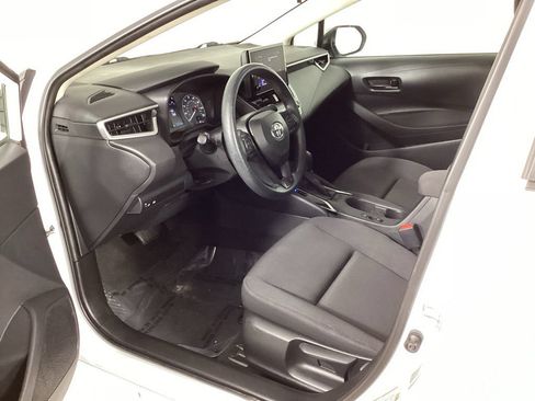 Used 2024 Toyota Corolla LE FWD image 27