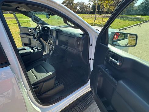 Used 2023 Chevrolet Silverado 1500 W/T image 7