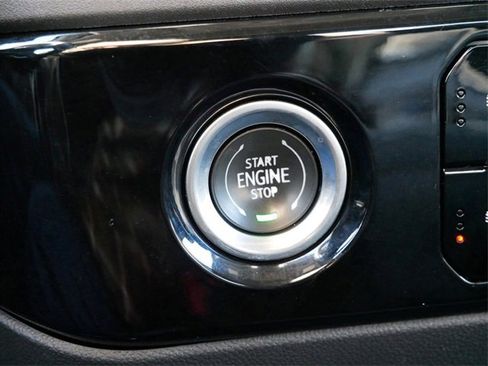 Used 2023 Chevrolet Silverado 1500 LT image 26