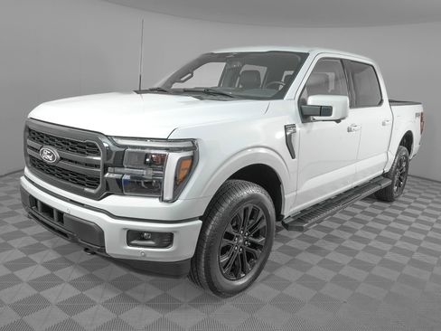 Used 2025 Ford F150 Lariat w/ Equipment Group 501A Mid image 10