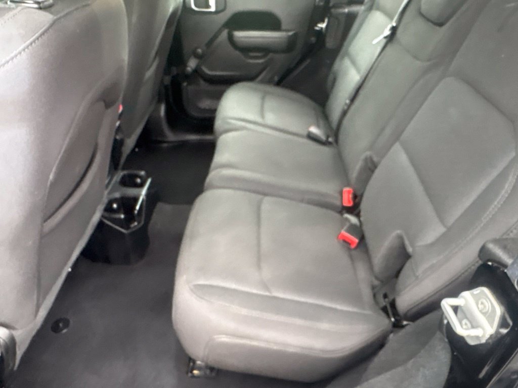 Used 2022 Jeep Wrangler Unlimited Sport AWD/4WD image 33