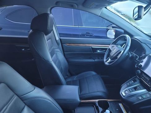 Used 2022 Honda CR-V Touring image 4