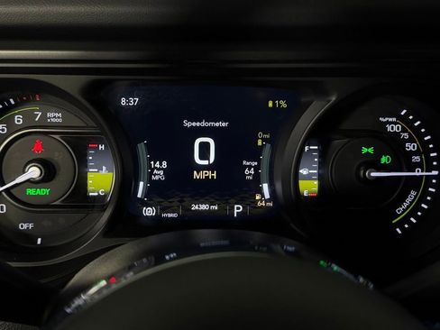 Used 2024 Jeep Wrangler High Altitude AWD/4WD image 15