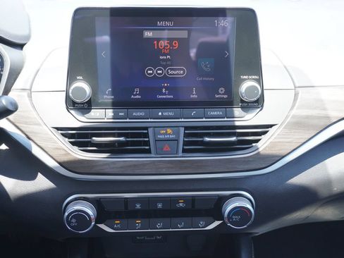 Used 2023 Nissan Altima 2.5 SV FWD image 20