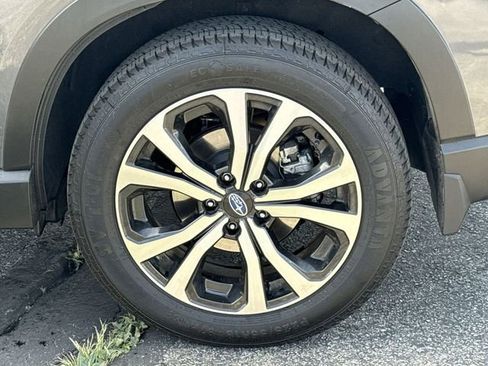 Used 2023 Subaru Forester Limited w/ Popular Package #2 AWD/4WD image 34