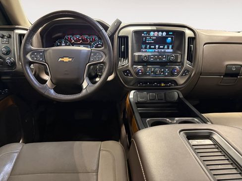 Used 2017 Chevrolet Silverado 1500 LTZ w/ LTZ Plus Package image 11