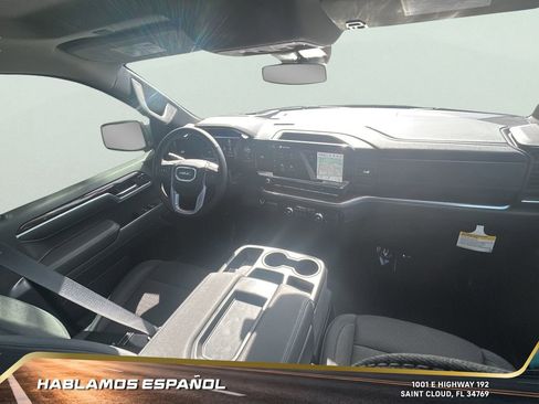 New 2026 GMC Sierra 1500 SLE image 31