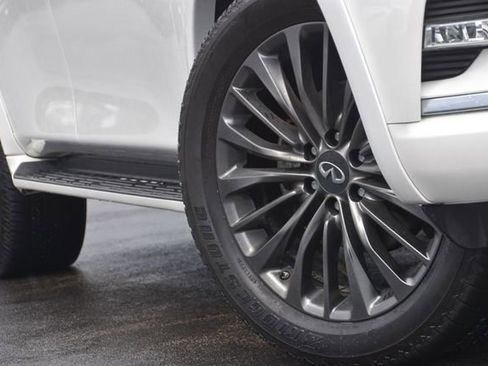 Used 2024 INFINITI QX80 Sensory w/ All-Season Package image 13