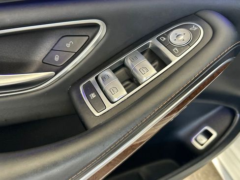 Used 2017 Mercedes-Benz S 63 AMG 4MATIC Sedan image 44
