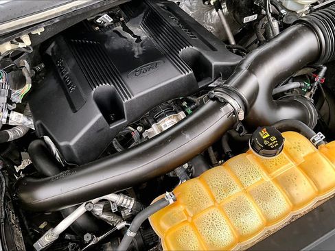 Used 2018 Ford F150 Lariat image 36