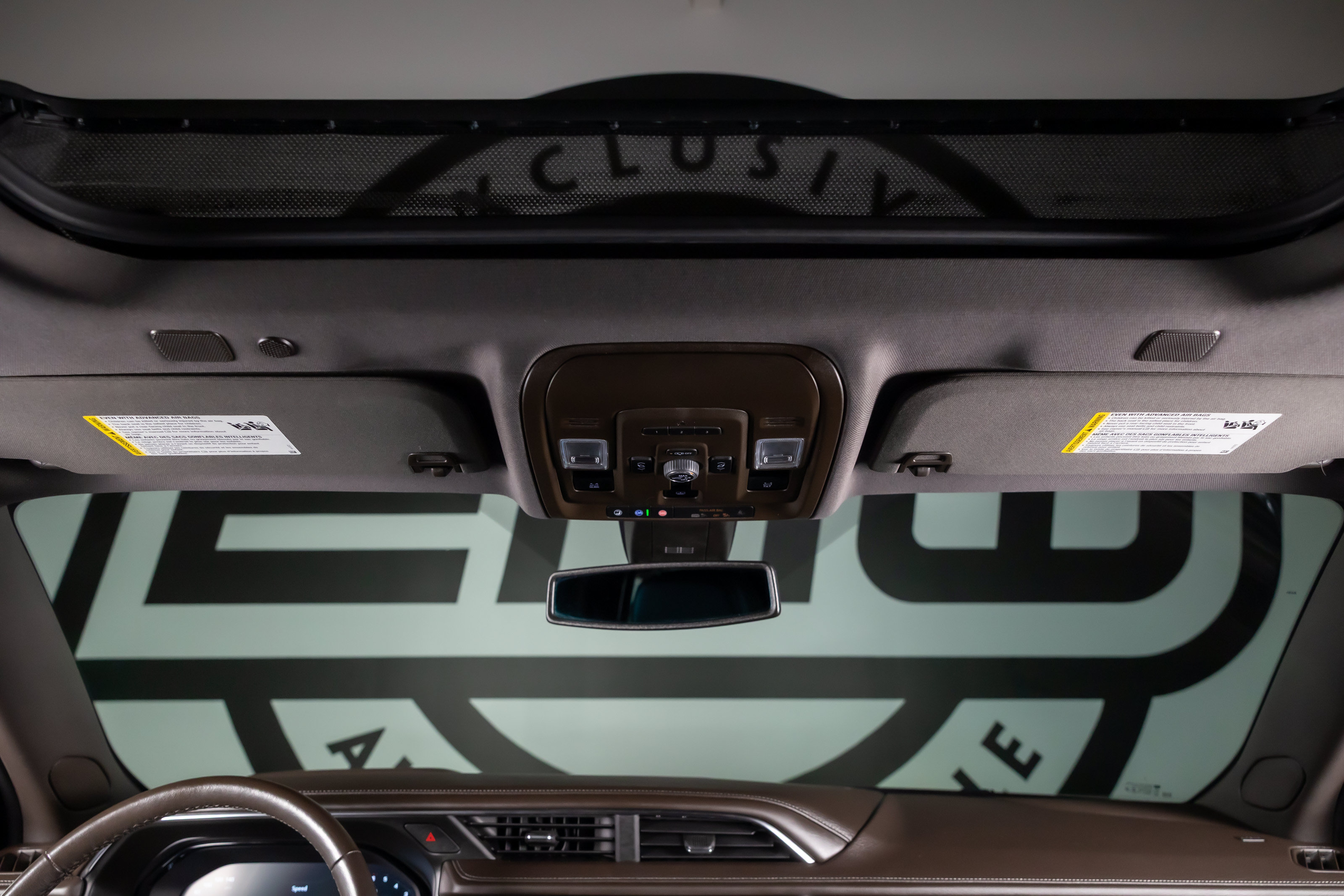 Used 2022 GMC Yukon XL Denali RWD image 10