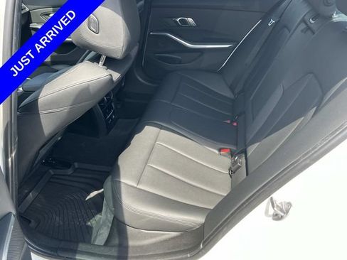 Used 2019 BMW 330i xDrive Sedan AWD/4WD image 18