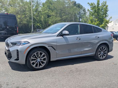 Used 2025 BMW X6 xDrive40i image 7