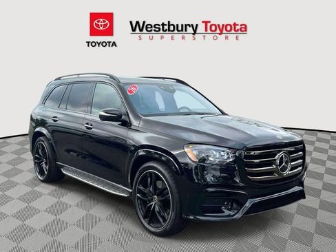 Used 2026 Mercedes-Benz GLS 580 4MATIC image 1