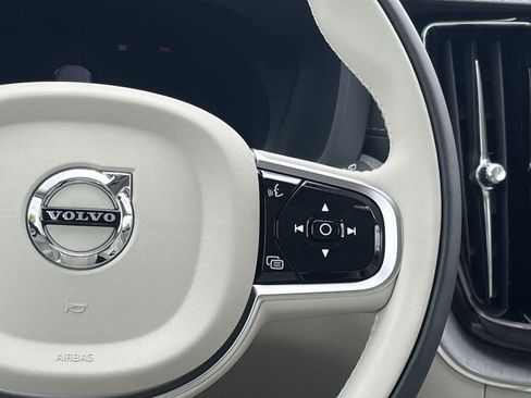 Used 2025 Volvo XC60 B5 Ultra w/ Protection Package Premier image 24