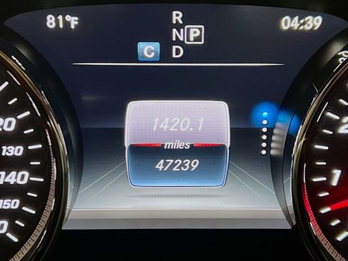 Used 2018 Mercedes-Benz E 400 4MATIC Coupe image 8