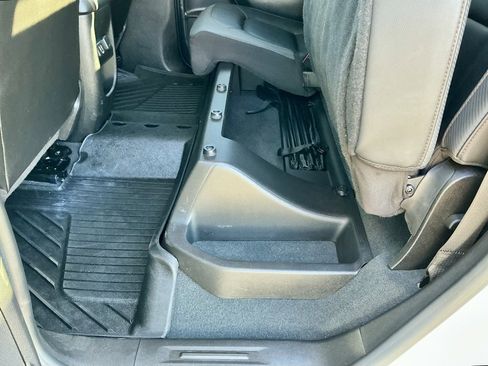 Used 2021 GMC Canyon AT4 w/ Driver Alert Package image 27