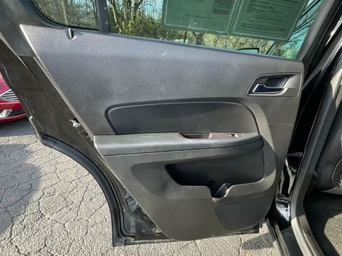 Used 2017 Chevrolet Equinox LS image 19