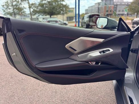 Used 2023 Chevrolet Corvette Stingray Premium Cpe w/ Z51 Performance Package RWD image 19