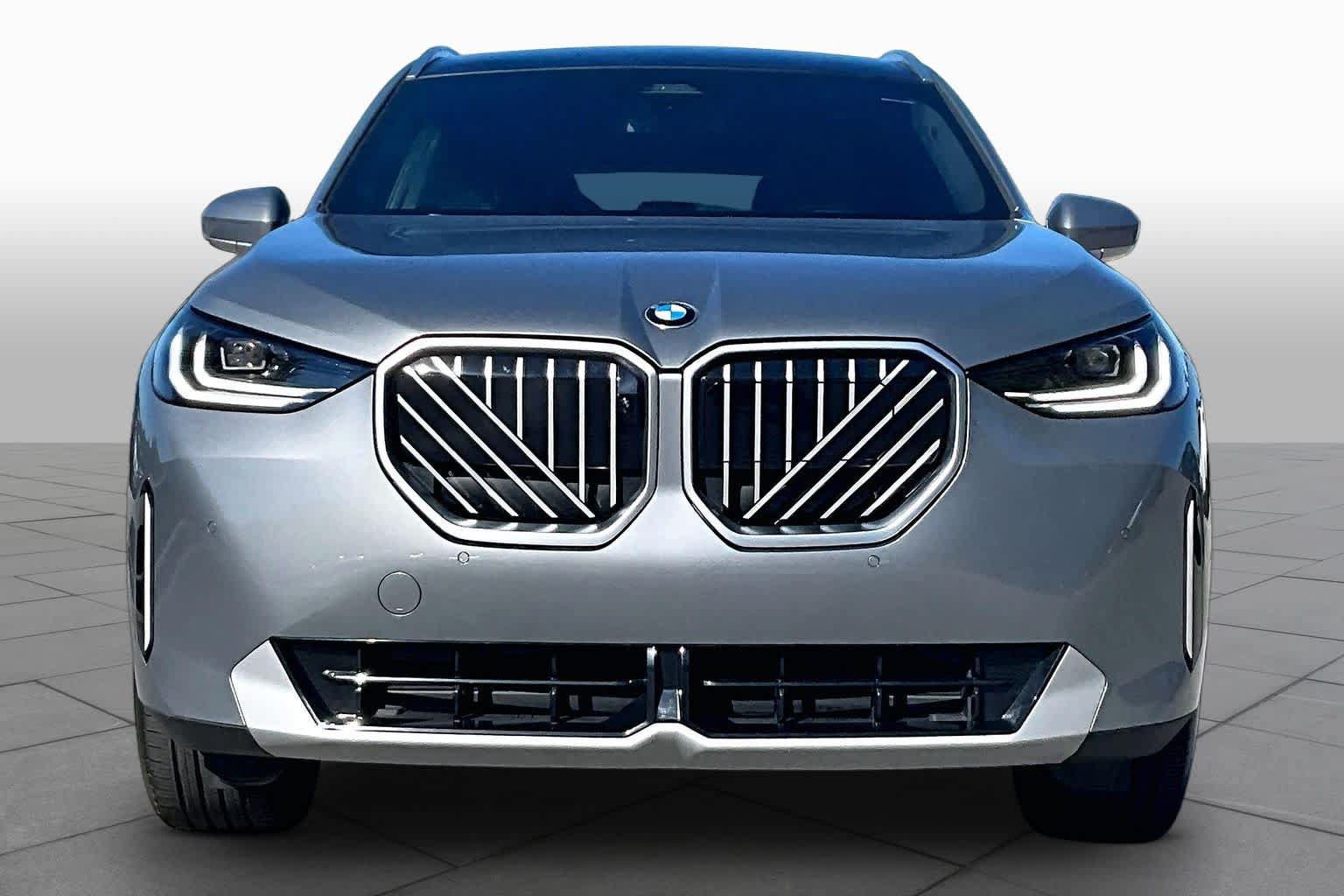Used 2026 BMW X3 xDrive30i AWD/4WD image 3