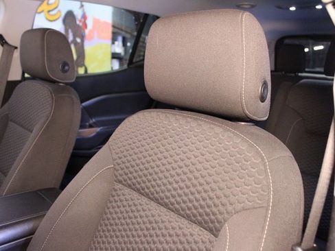 Used 2019 GMC Acadia SLE image 20