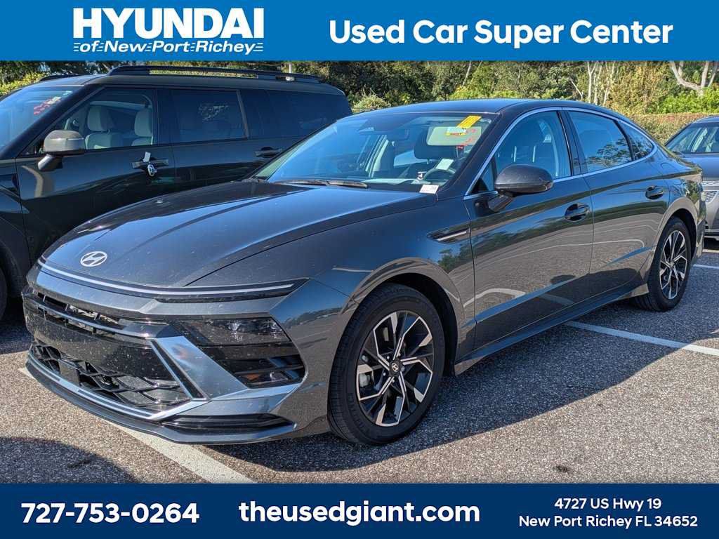 Used 2024 Hyundai Sonata SEL FWD image 1