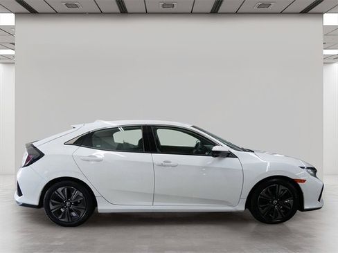Used 2017 Honda Civic EX-L image 6