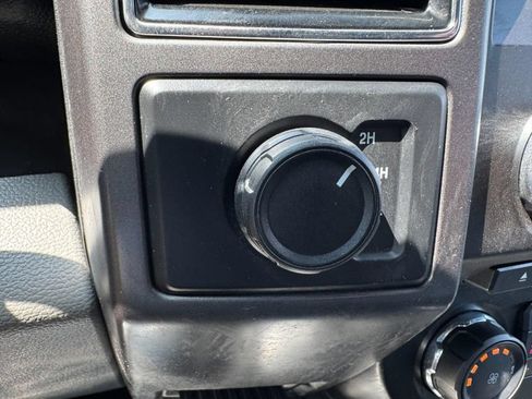 Used 2018 Ford F150 XLT w/ Equipment Group 302A Luxury AWD/4WD image 19