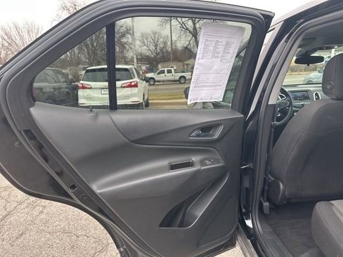 Used 2023 Chevrolet Equinox LT image 29