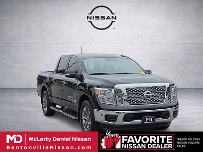 Used 2018 Nissan Titan SV w/ SV Convenience Package